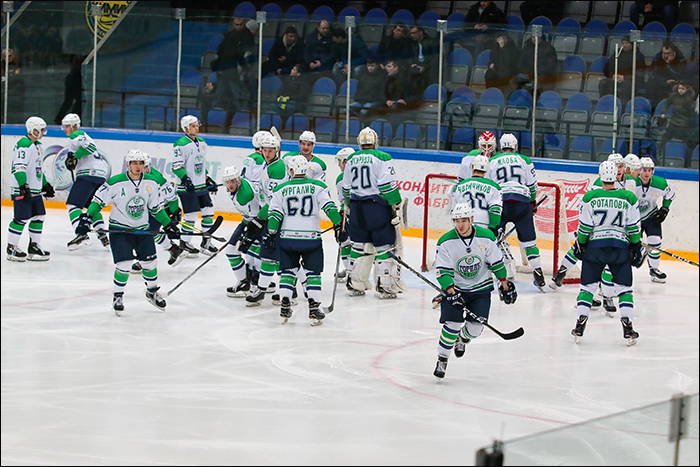 Горняк команда-тектс.jpg